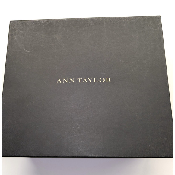 Ann Taylor Shoes Winter White Gwen Lace Up Exotic Heel Sz 8 Black Bow Tassel Bow - Picture 7 of 9